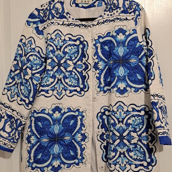 Women's Blue + White Patterned Jacket - Picture 2 of 4